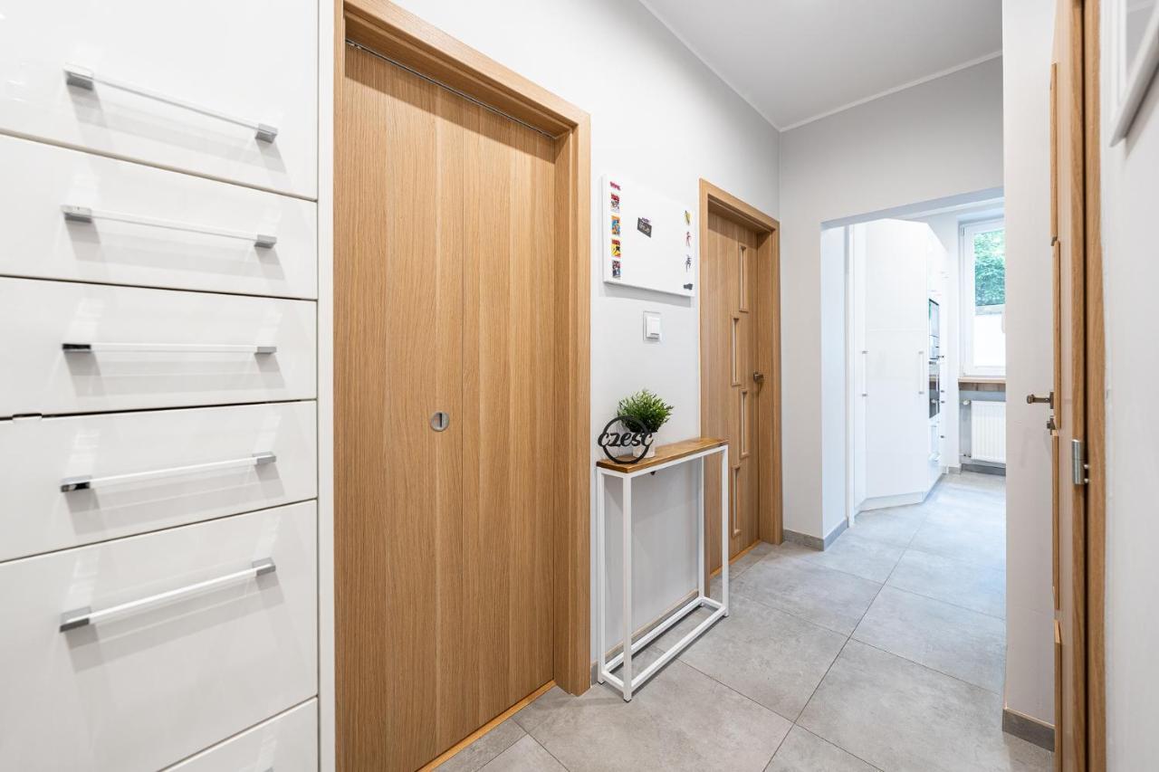 Apartment Bluebird Katowice Near Spodek Mck & City Center Εξωτερικό φωτογραφία